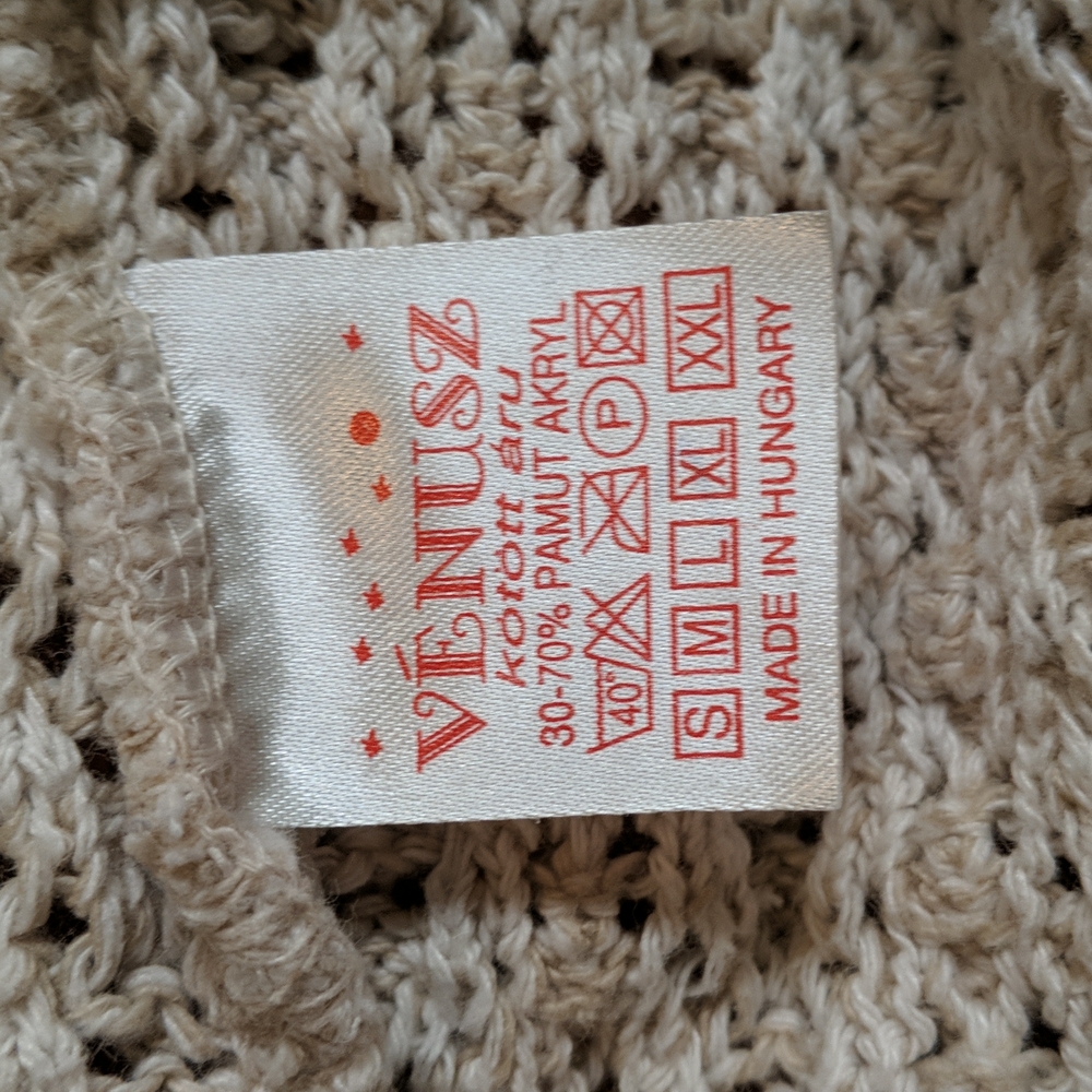 Venus Crochet Sweater - Picture 5 of 5